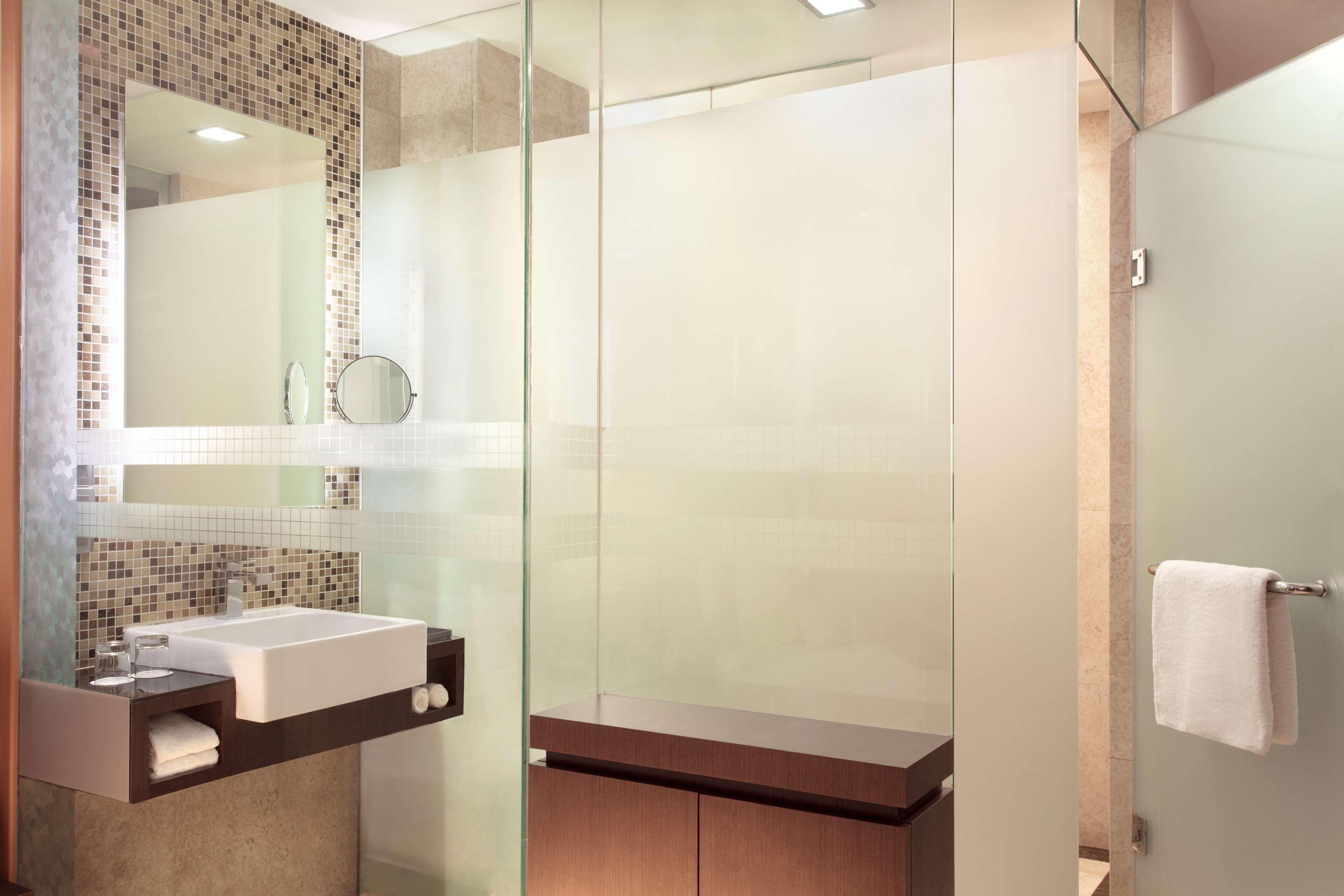 Aiho Hotel Medan Zewnętrze zdjęcie