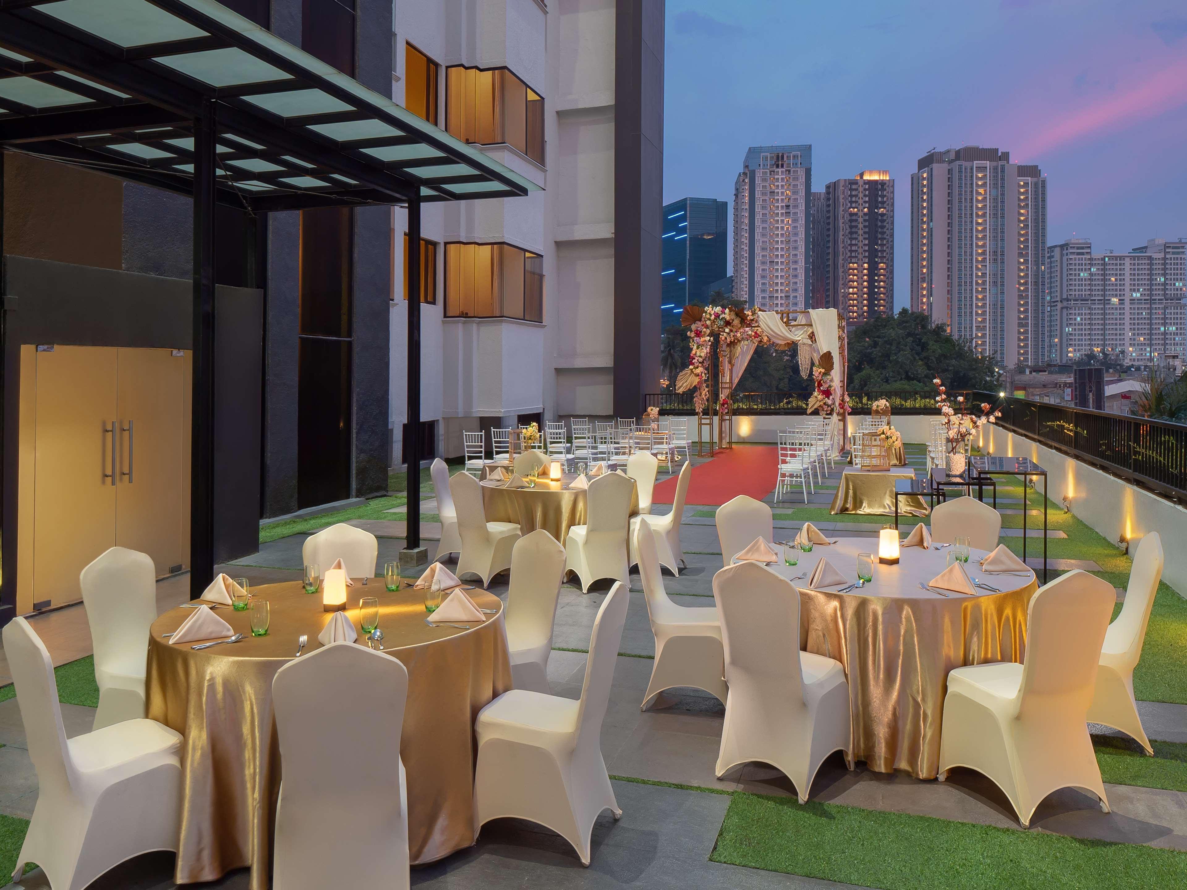 Aiho Hotel Medan Zewnętrze zdjęcie