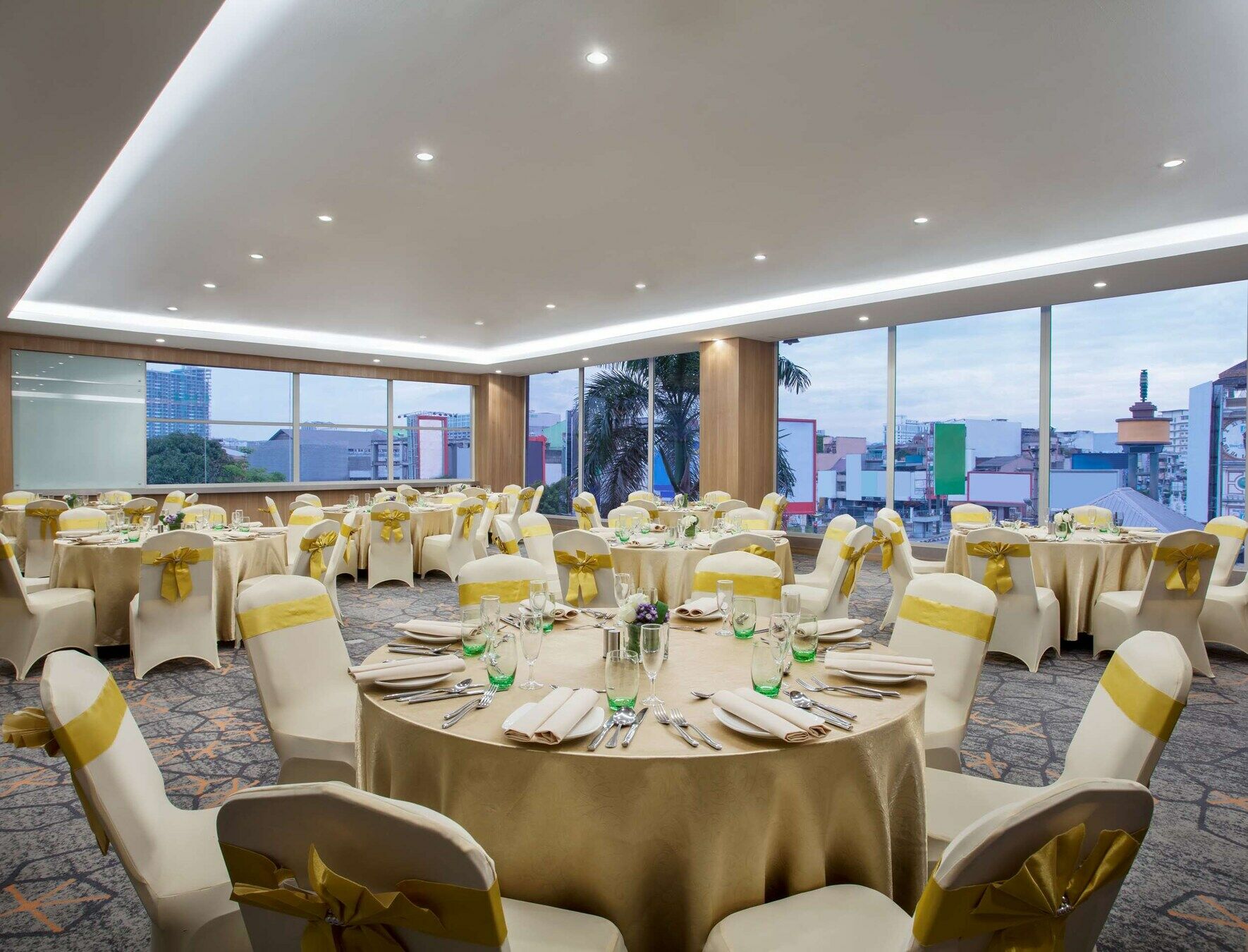 Aiho Hotel Medan Udogodnienia zdjęcie